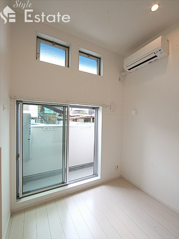 エアコン 室内物干し付き