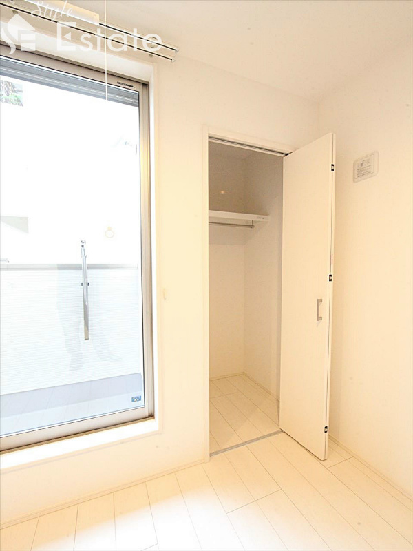 洋室 クローゼット付