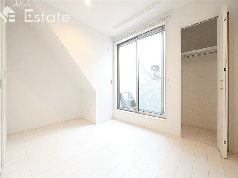 洋室 別角度から