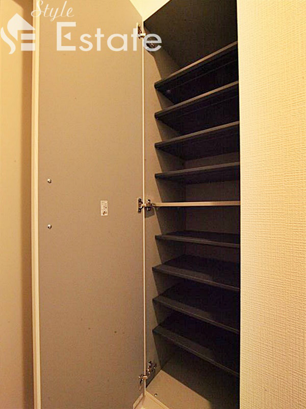 シューズボックス