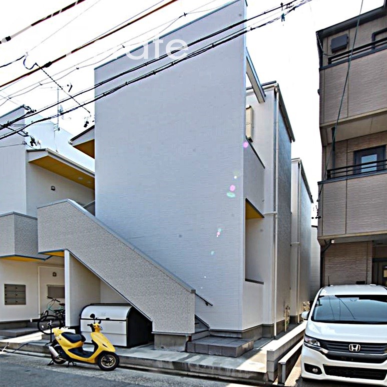 KAHARE尾頭橋　（カハレオトウバシ）