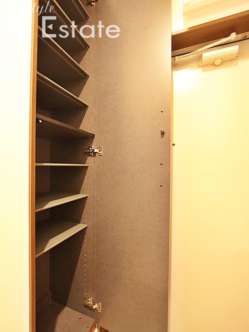 シューズボックス