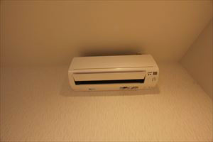 エアコン付