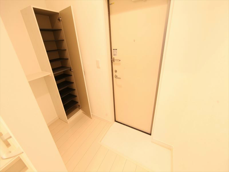 玄関 シューズボックス