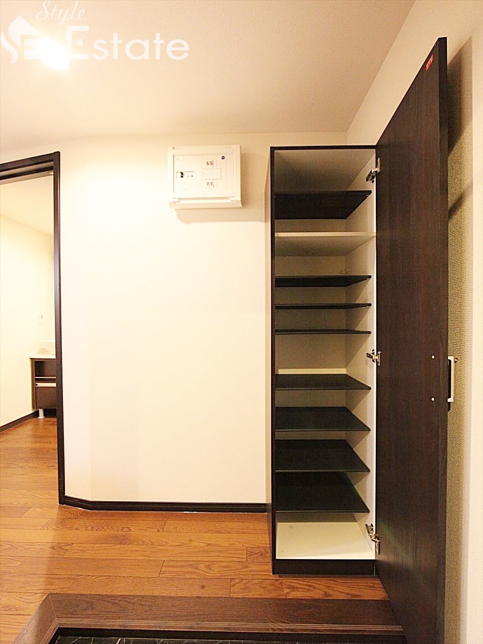 シューズボックス