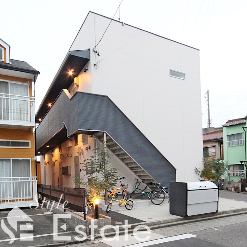 モデルノ塩池　（モデルノシオケ）