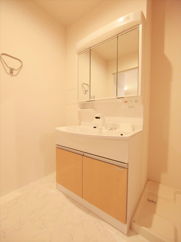 シャンプードレッサー 同施工会社類似物件