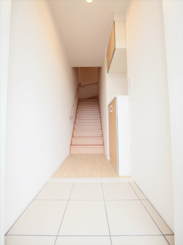 玄関 シューズボックスあり 同施工会社類似物件