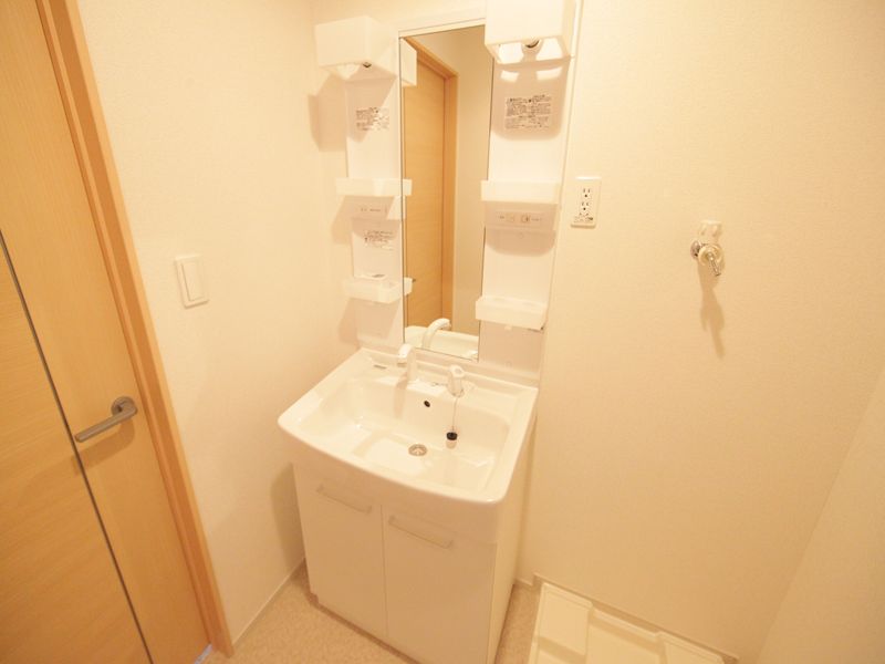 シャンプードレッサー 脱衣場