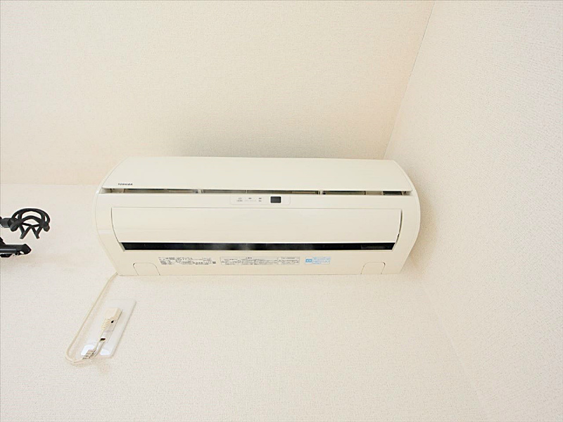 リビング★エアコンついてます