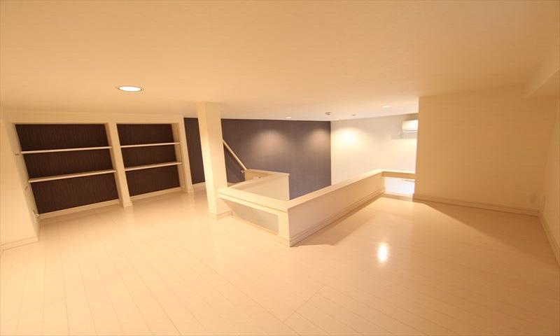 ロフト 収納としても使えます。