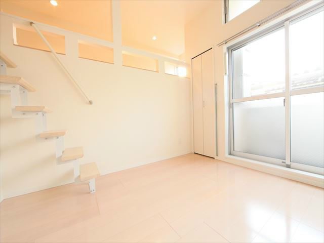 洋室6帖 ロフト5.3帖