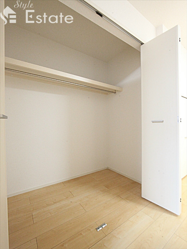 広々としたクローゼット