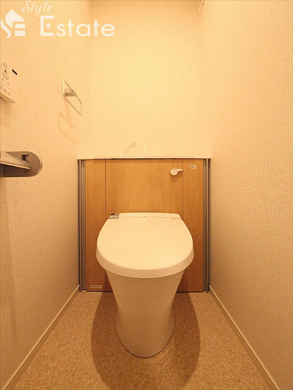 シャワー付きトイレ