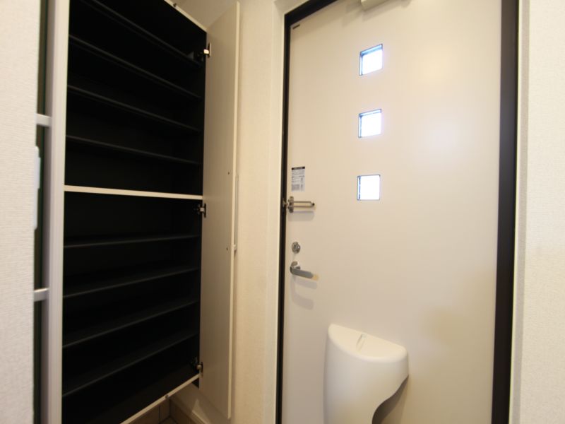 玄関 シューズボックス