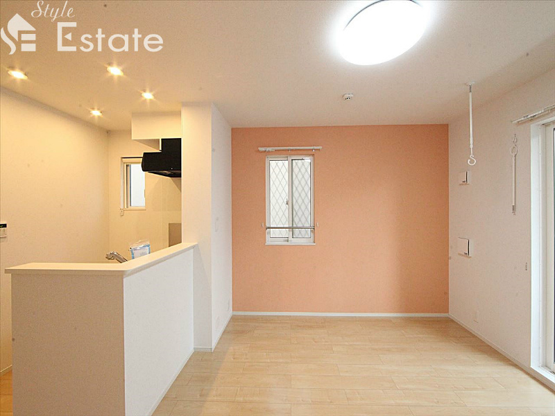 洋室 カウンターキッチン