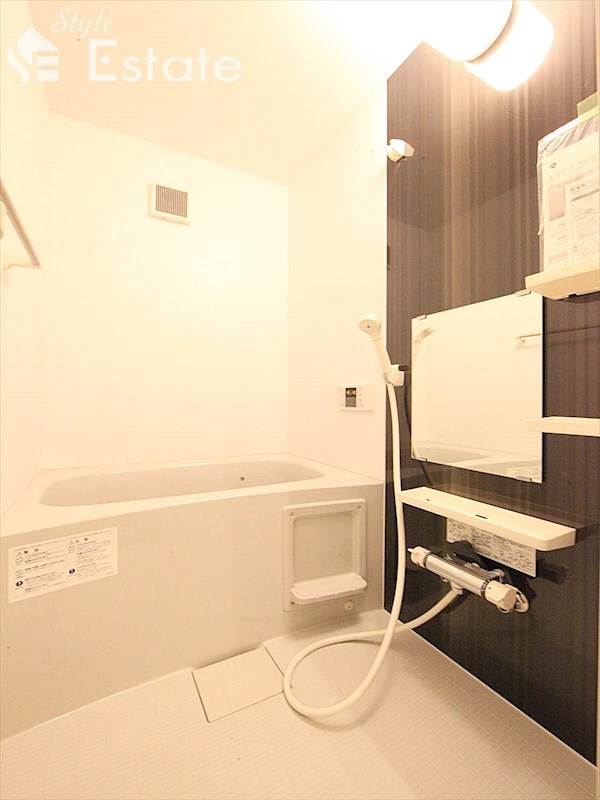 バスルーム(追い焚き機能)