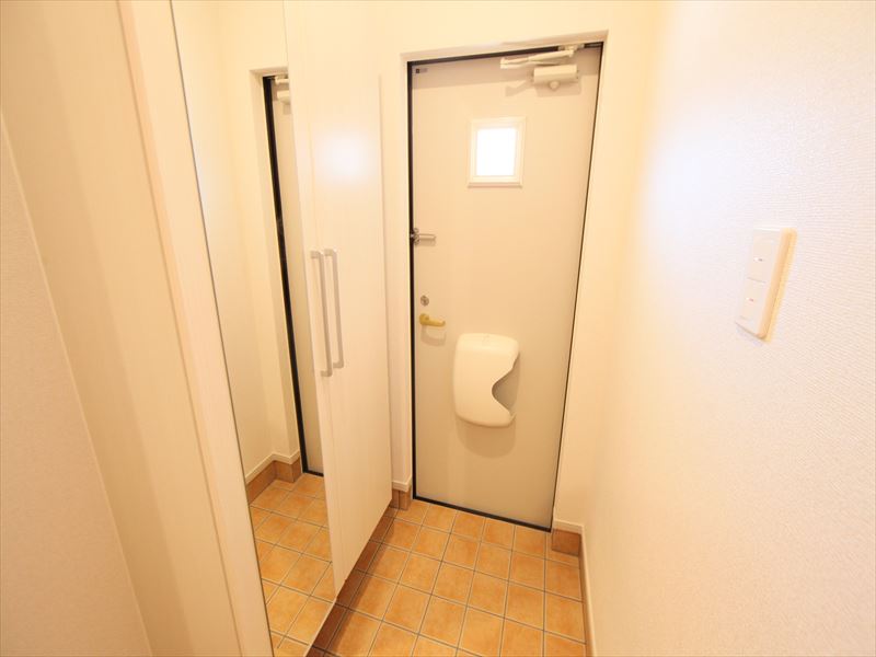 玄関 シューズボックス(収納充実)