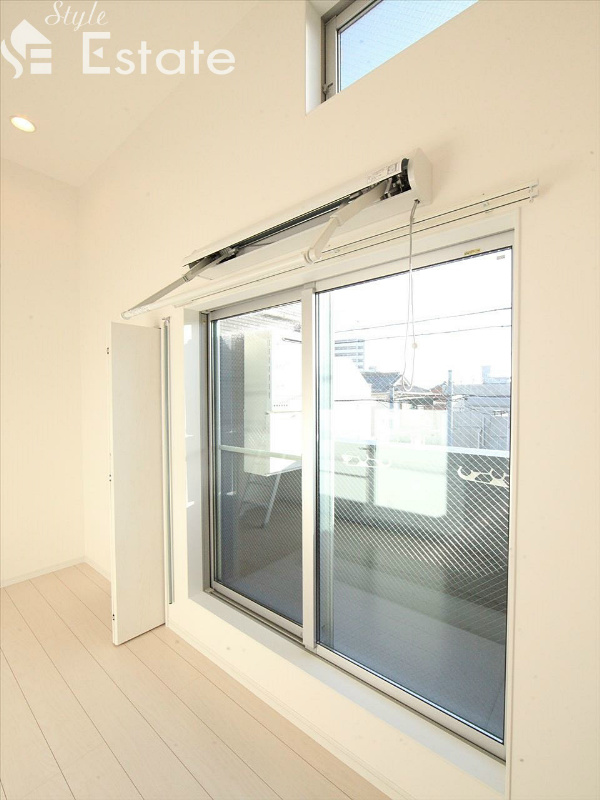 室内洗濯物干し