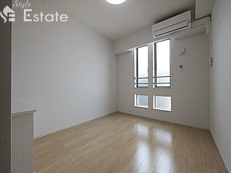 エアコン 照明器具付き