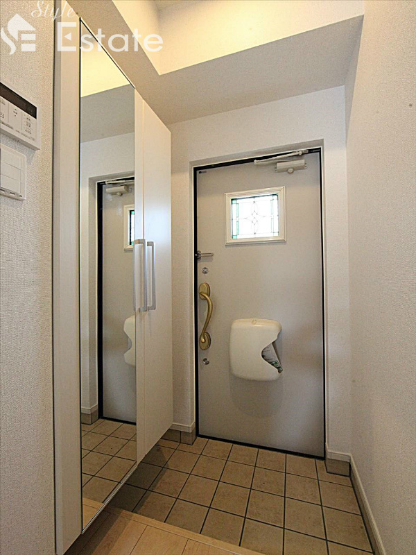 シューズボックス付き