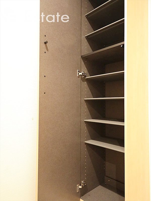 シューズボックス