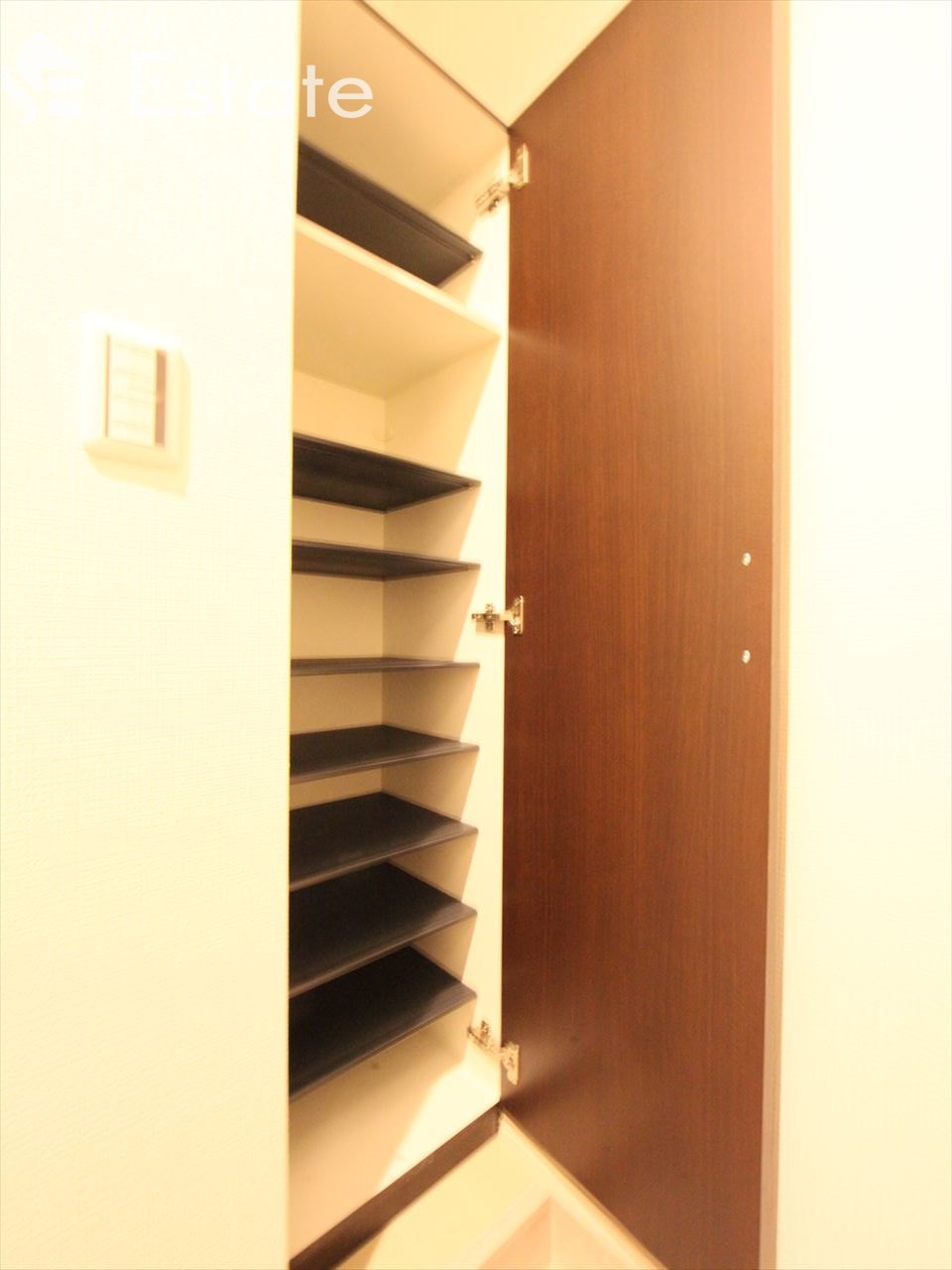 シューズボックス