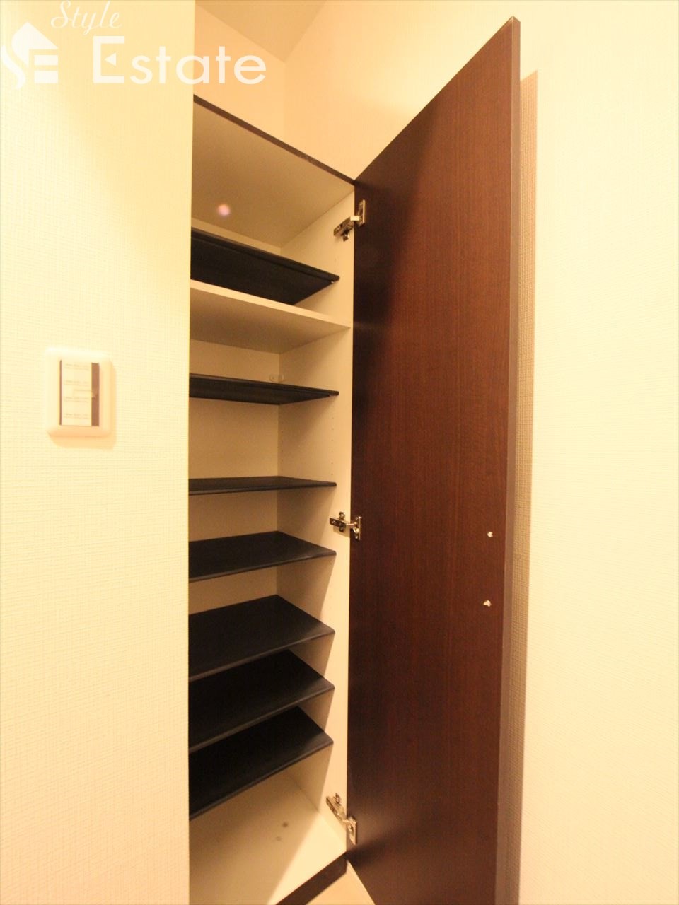 シューズボックス