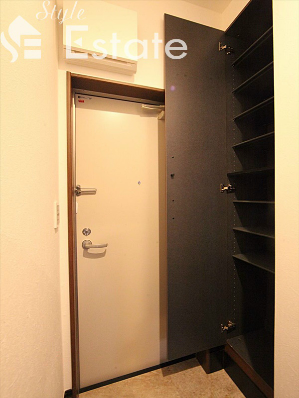 玄関 シューズボックス