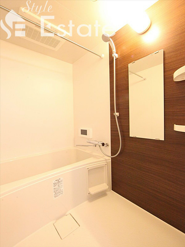 浴室 テレビついてます。