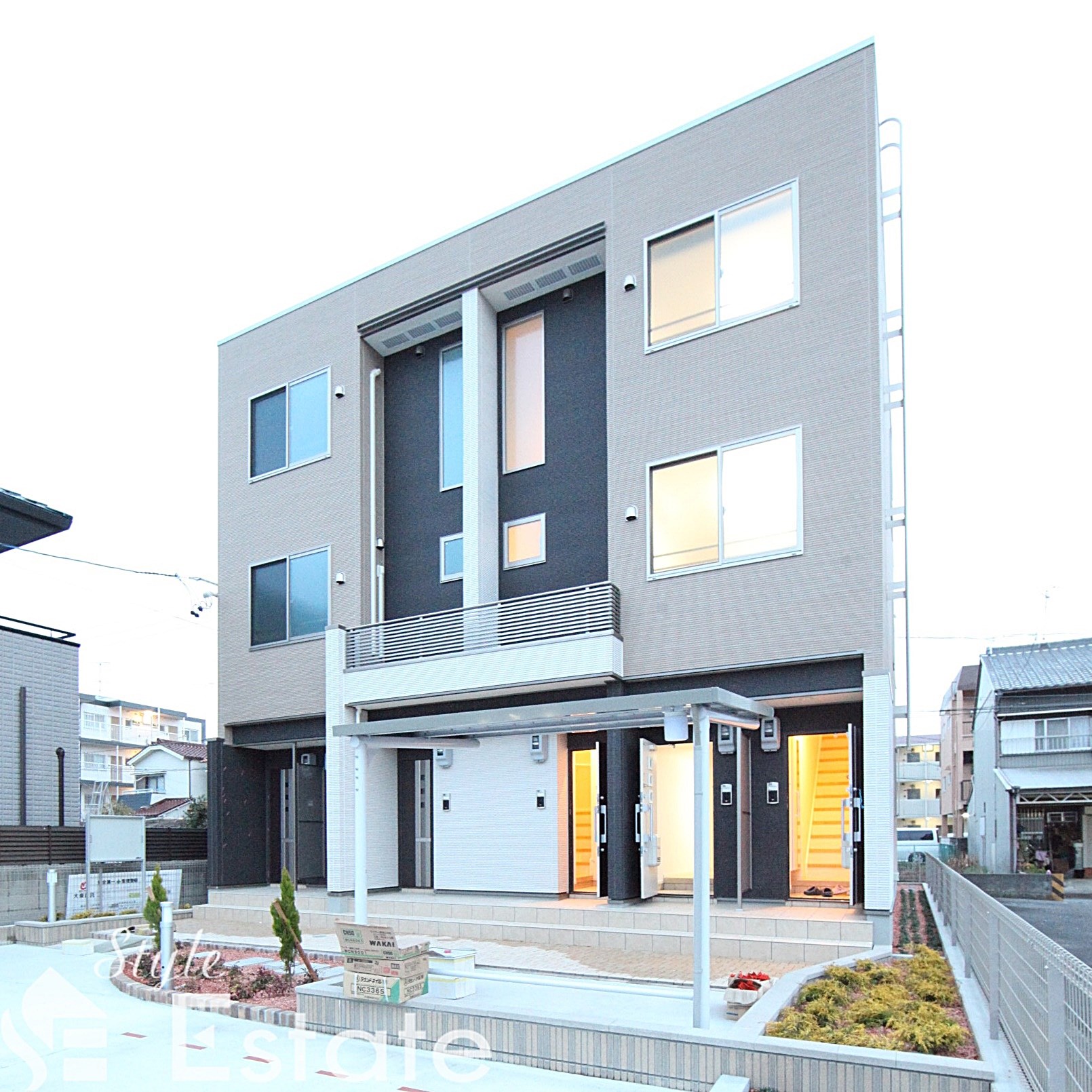 コズミックプレイス　（コズミックプレイス）