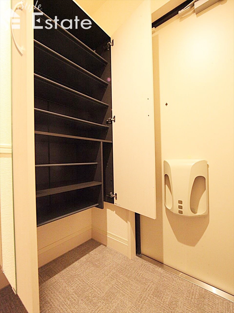 シューズボックス