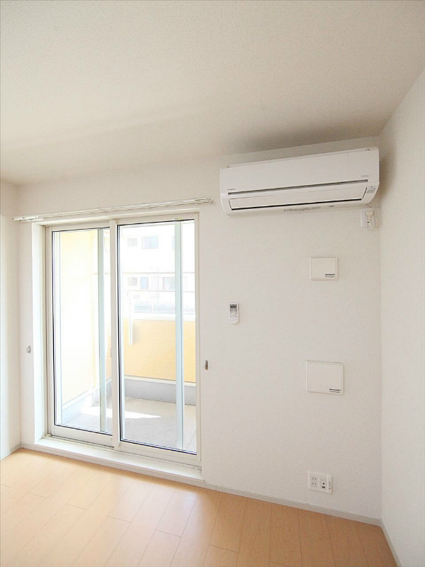 エアコン付いてます