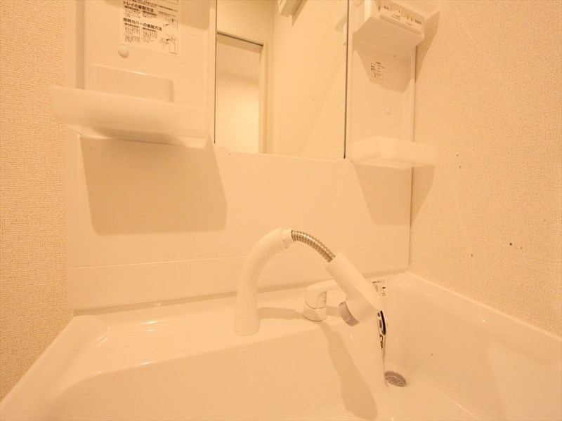 シャンプードレッサー 類似物件