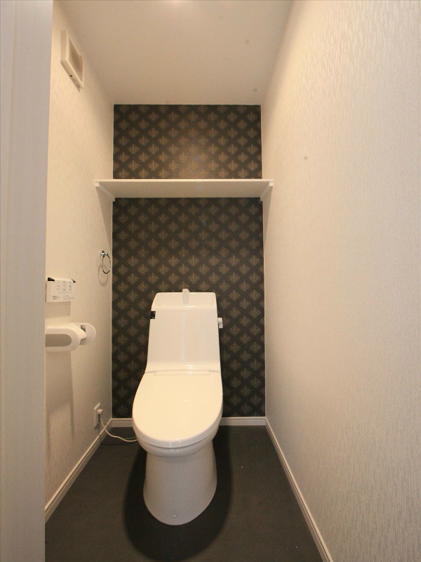 トイレ ウォシュレット付