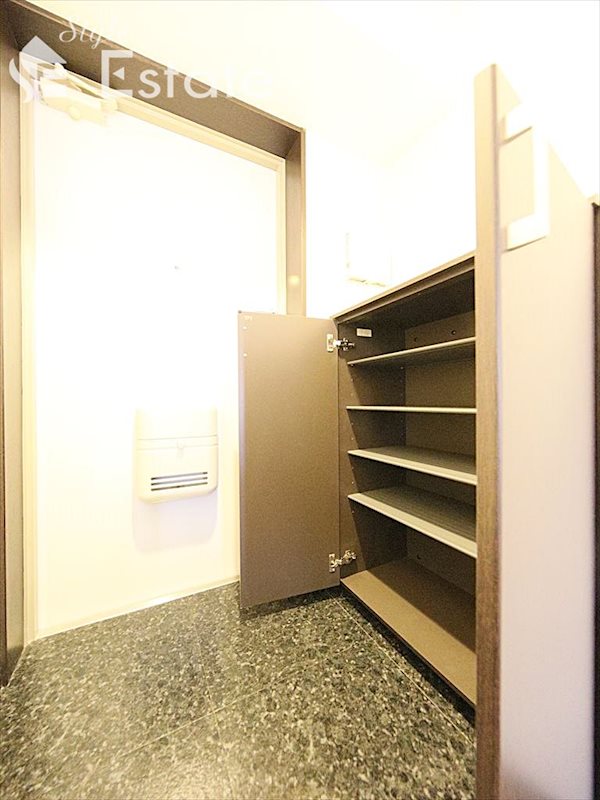 シューズボックス