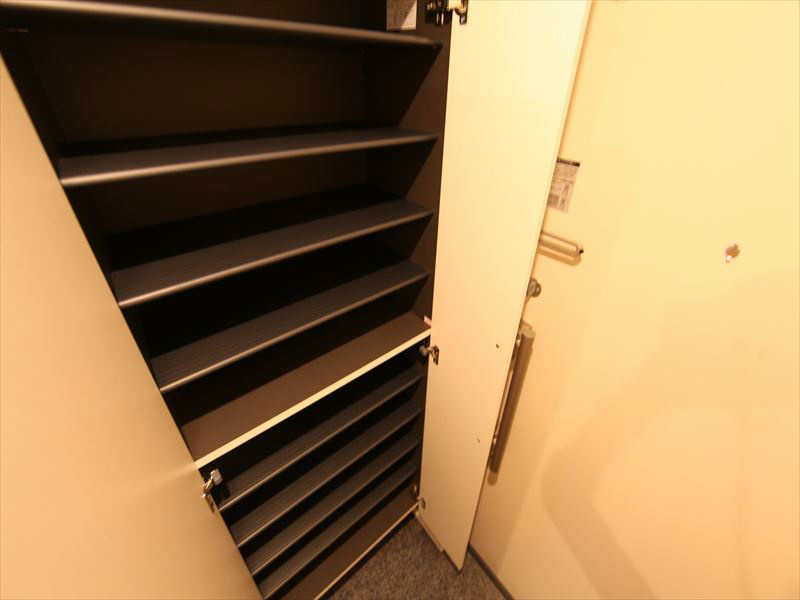 玄関 シューズボックス付