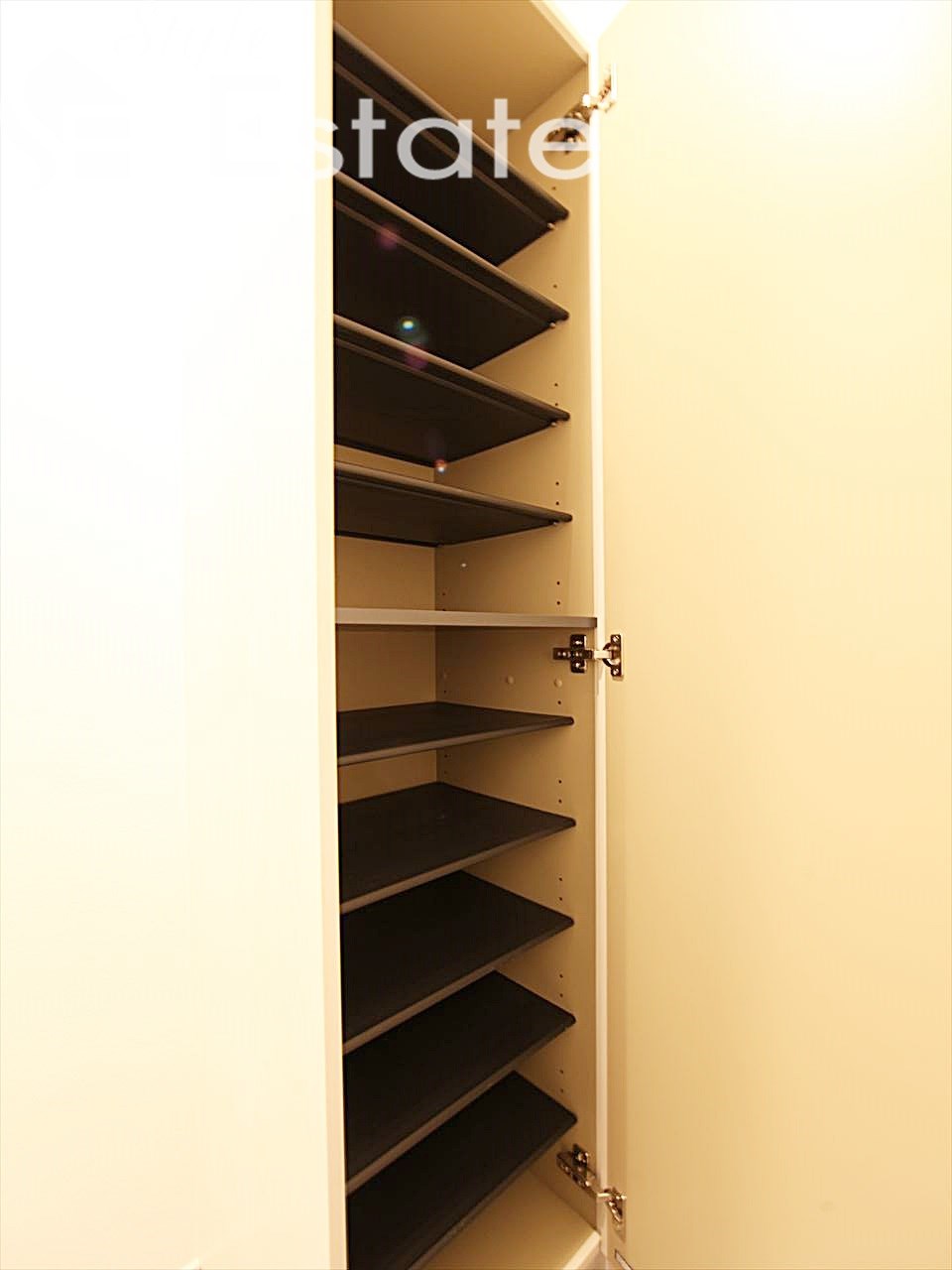 シューズボックス