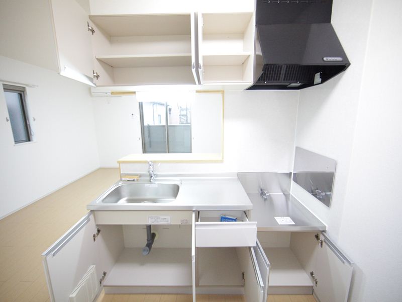 キッチン(ガス2口コンロ設置可)