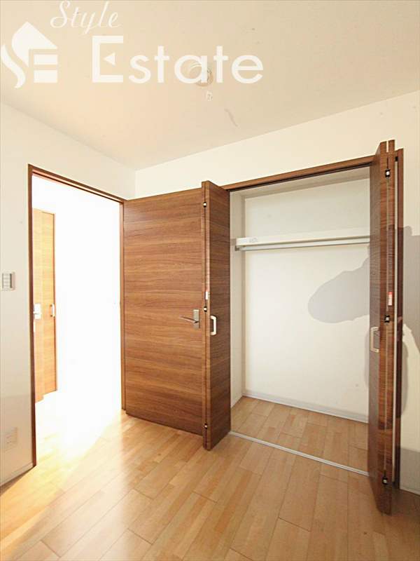 洋室 クローゼット