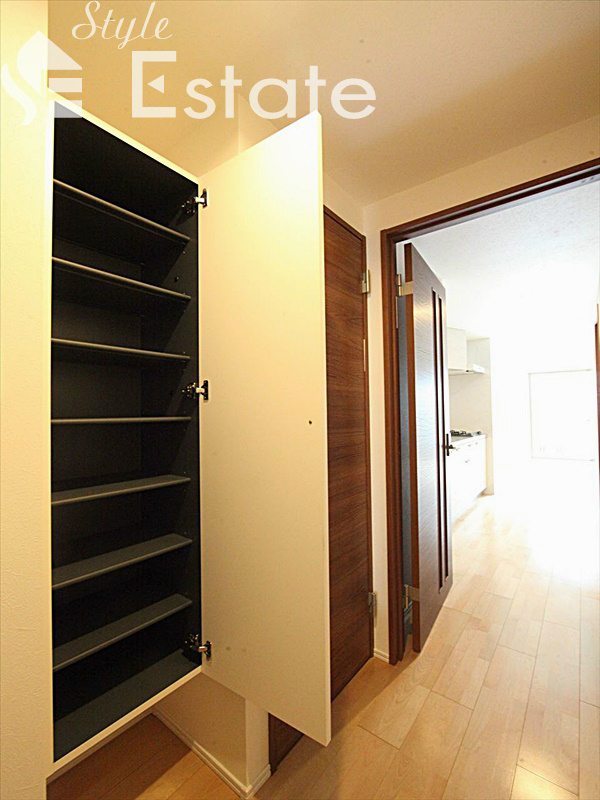 玄関 シューズボックス