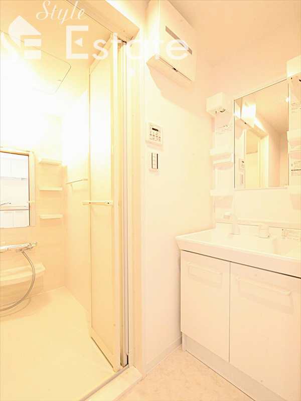 脱衣場 独立洗面台