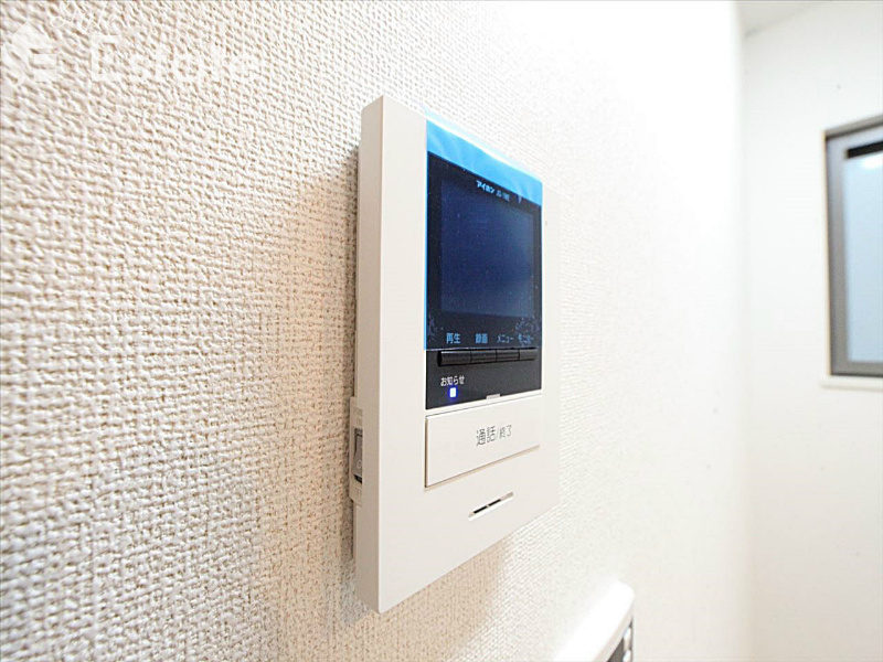 モニター付きインターホン イメージ画像