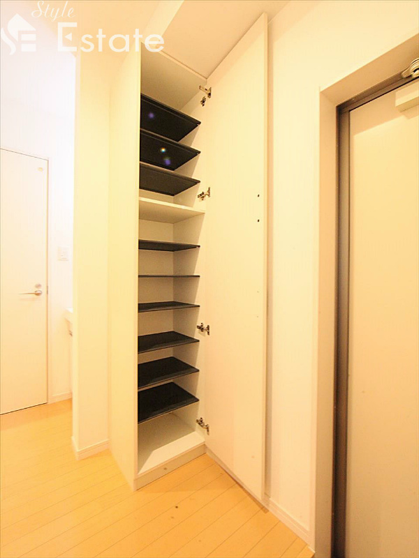 シューズボックス イメージ画像