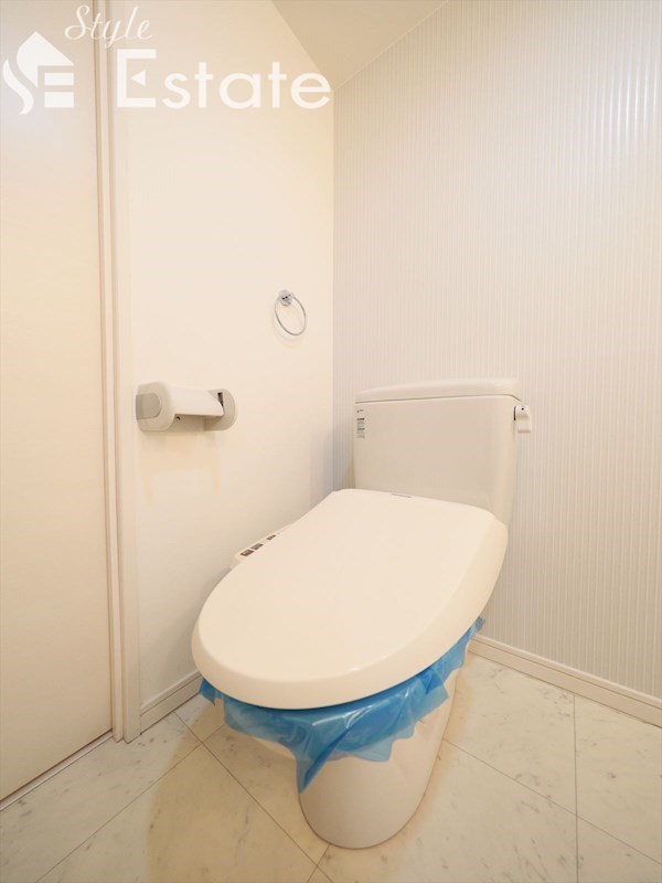 温水洗浄便座付トイレ