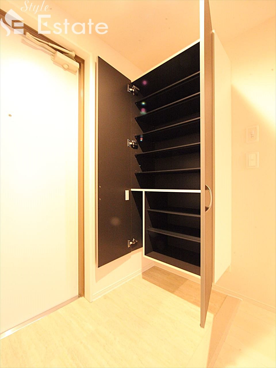 シューズボックス