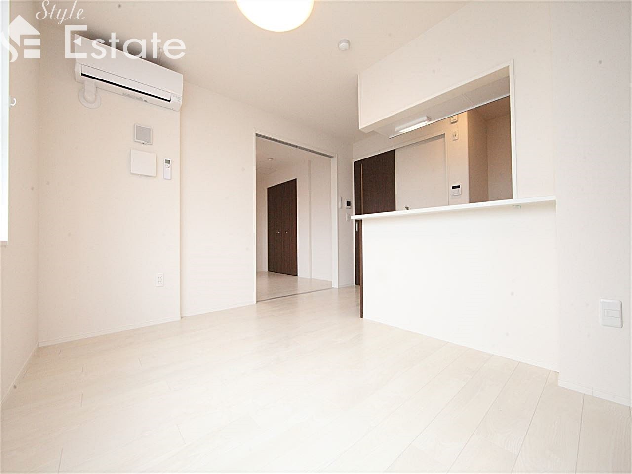 リビング 10.5帖