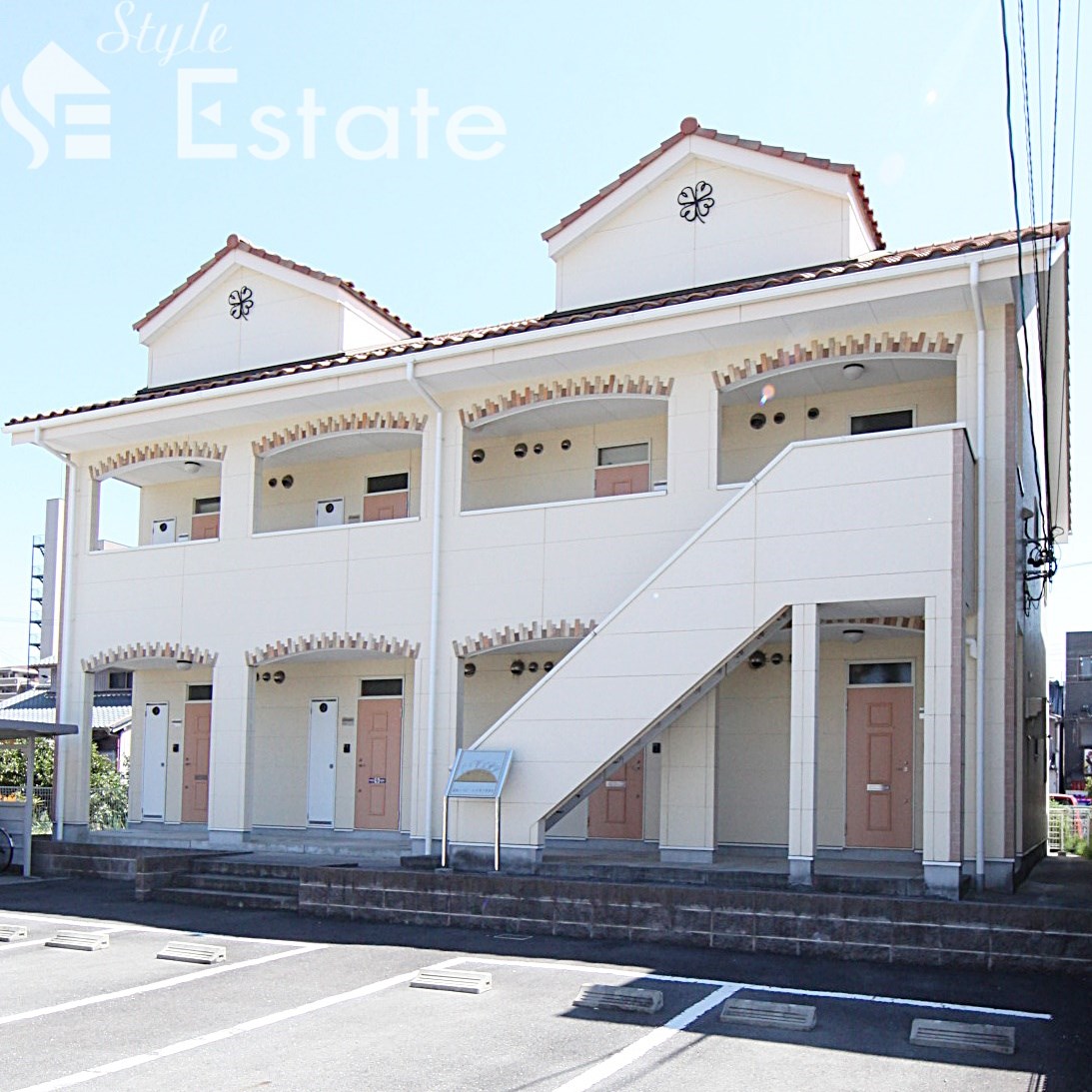 オンワード　（オンワード）