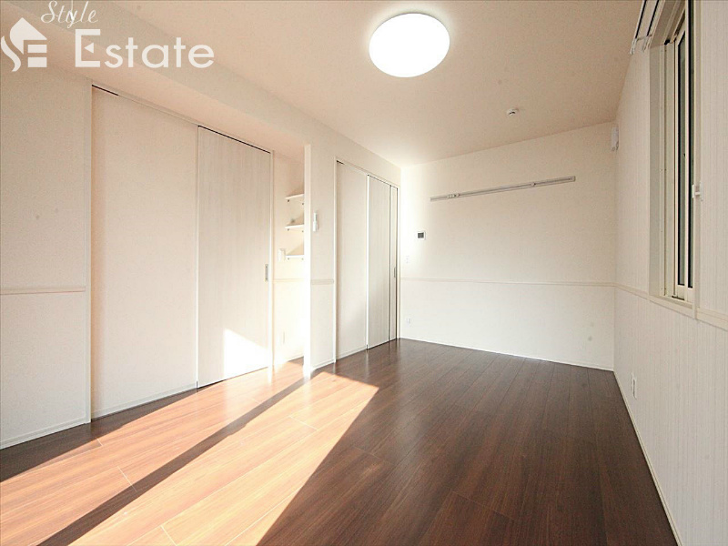 モデルルーム 洋室 収納充実