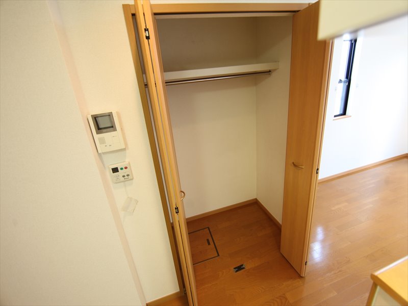 同タイプ クローゼット